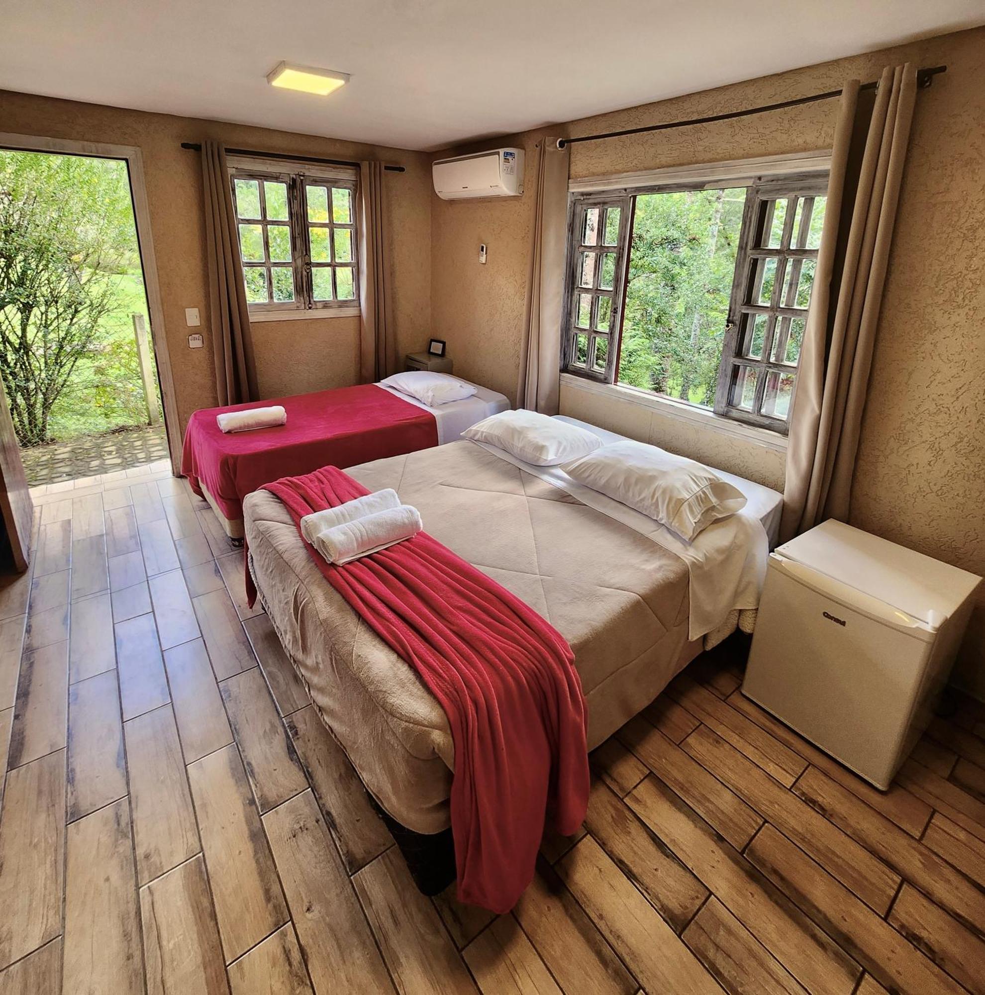 Hotel Villa Vintage Campos - Piscina E Opcoes De Suites Com Hidromassagem Campos do Jordao